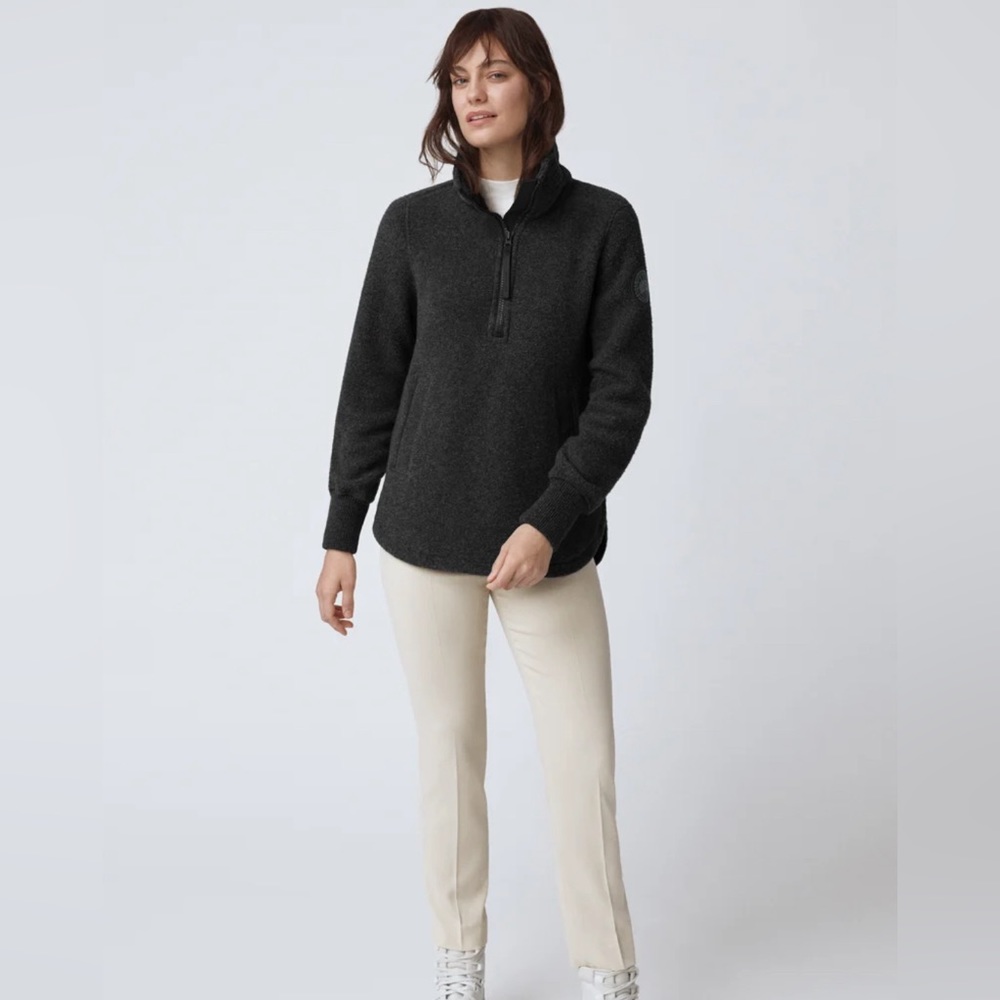 NWT CANADA GOOSE Women’s Severn Fleece Sweater M, Black!
